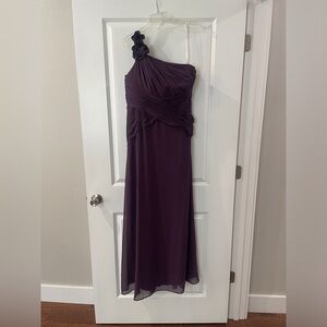 David’s Bridal Bridesmaid Gown - size 14